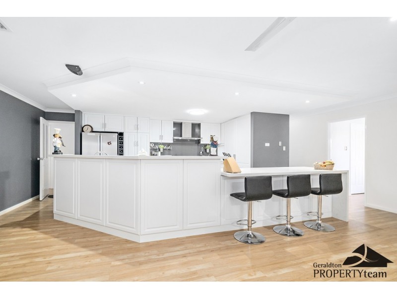 13 Somerset Place, Cape Burney WA 6532