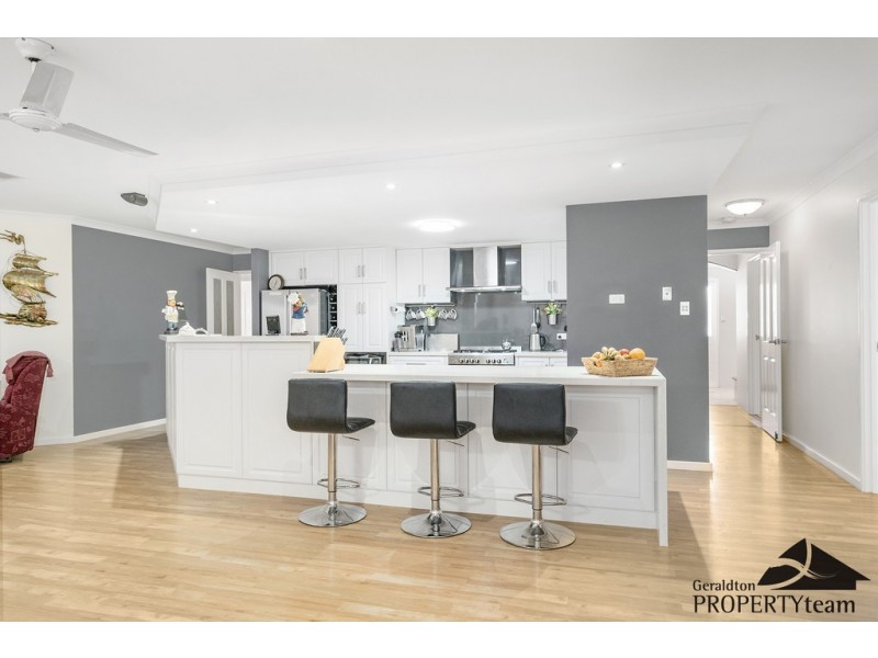 13 Somerset Place, Cape Burney WA 6532