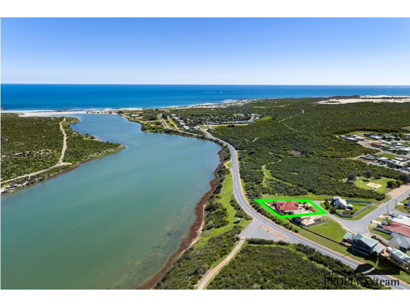 13 Somerset Place, Cape Burney WA 6532
