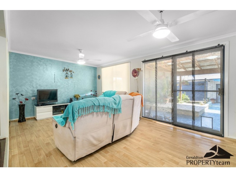 4 Whelan Street, Port Denison WA 6525