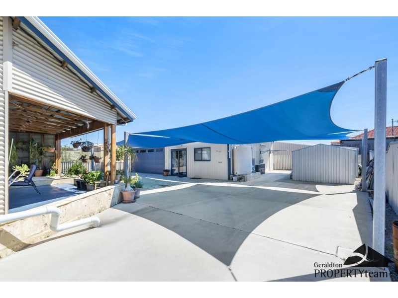 4 Whelan Street, Port Denison WA 6525