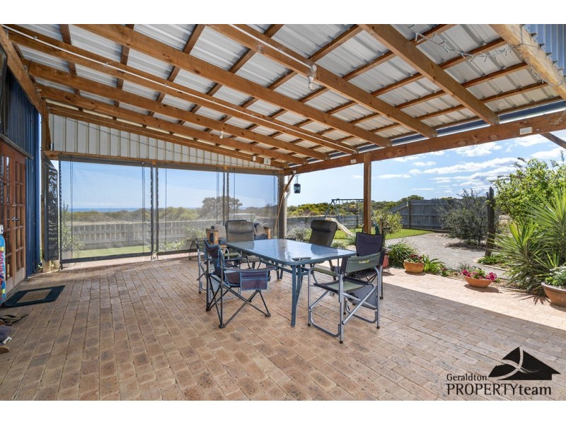 198 Sutcliffe Road, Waggrakine WA 6530