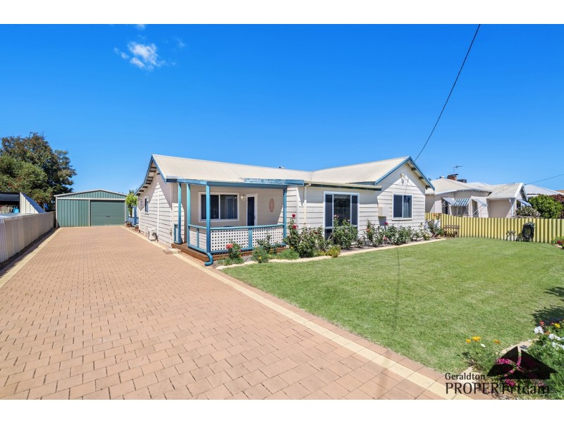 266 Third Street, Wonthella WA 6530