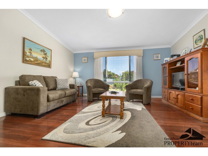 266 Third Street, Wonthella WA 6530