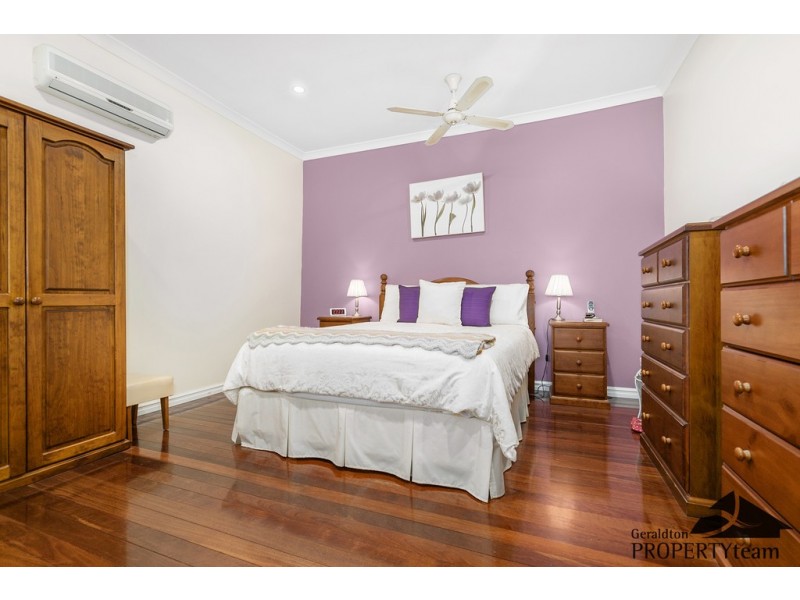 266 Third Street, Wonthella WA 6530