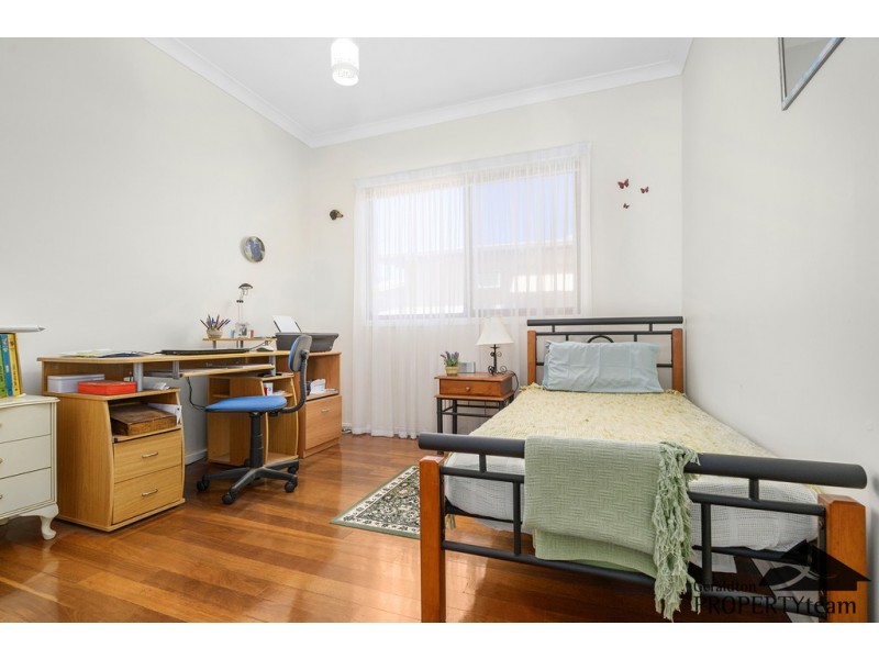 266 Third Street, Wonthella WA 6530