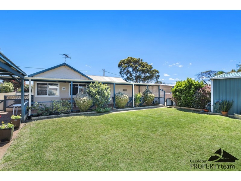 266 Third Street, Wonthella WA 6530