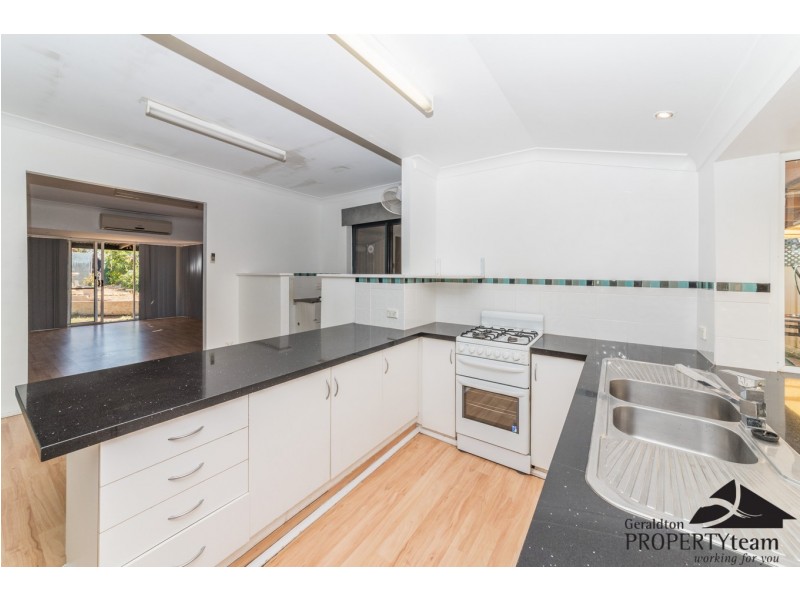 27 Abelia Street, Rangeway WA 6530