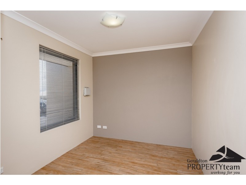7 Tartan Place, Wandina WA 6530