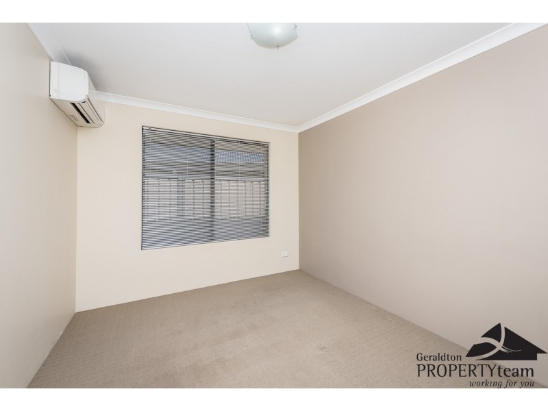 7 Tartan Place, Wandina WA 6530