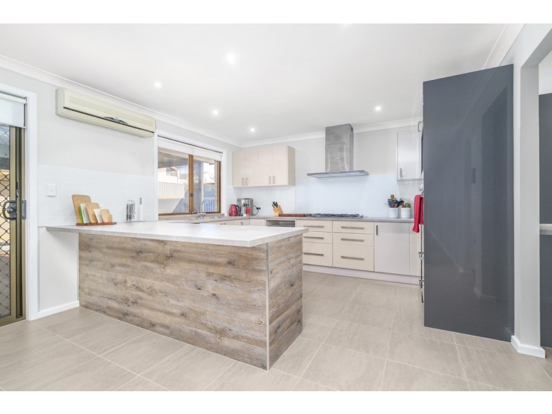 28 Eastcott Way, Tarcoola Beach WA 6530