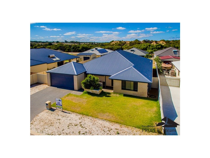 6 Periwinkle Street, Drummond Cove WA 6532