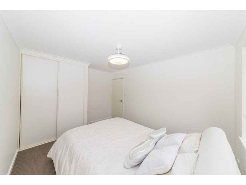 30 Stillwater Avenue, Drummond Cove WA 6532