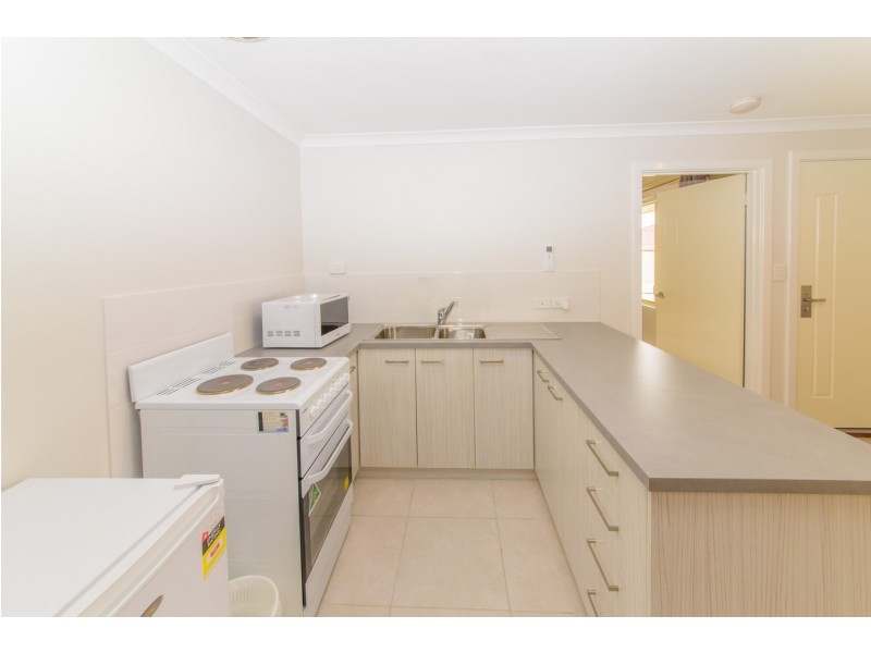 30 Stillwater Avenue, Drummond Cove WA 6532