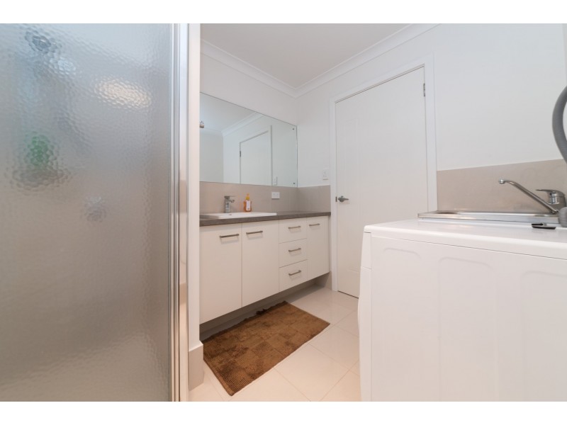 30 Stillwater Avenue, Drummond Cove WA 6532