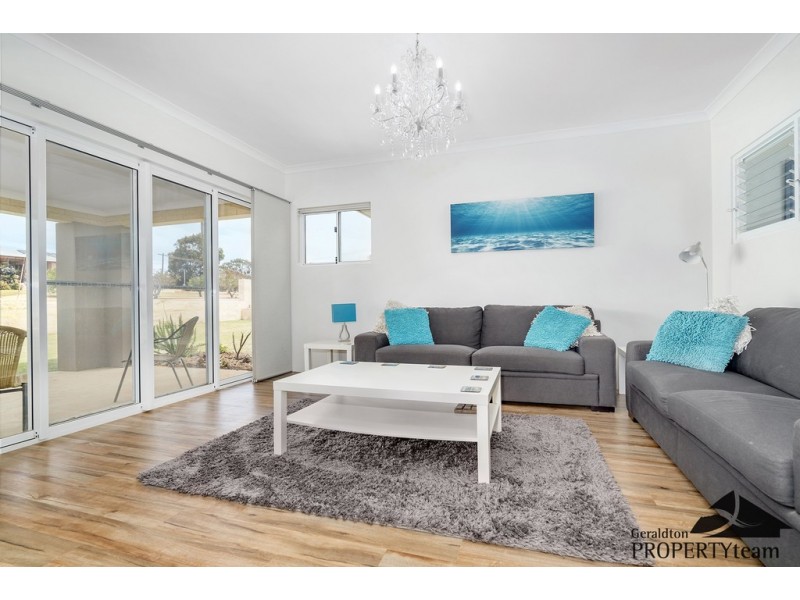 27 Cedar Crescent, Strathalbyn WA 6530