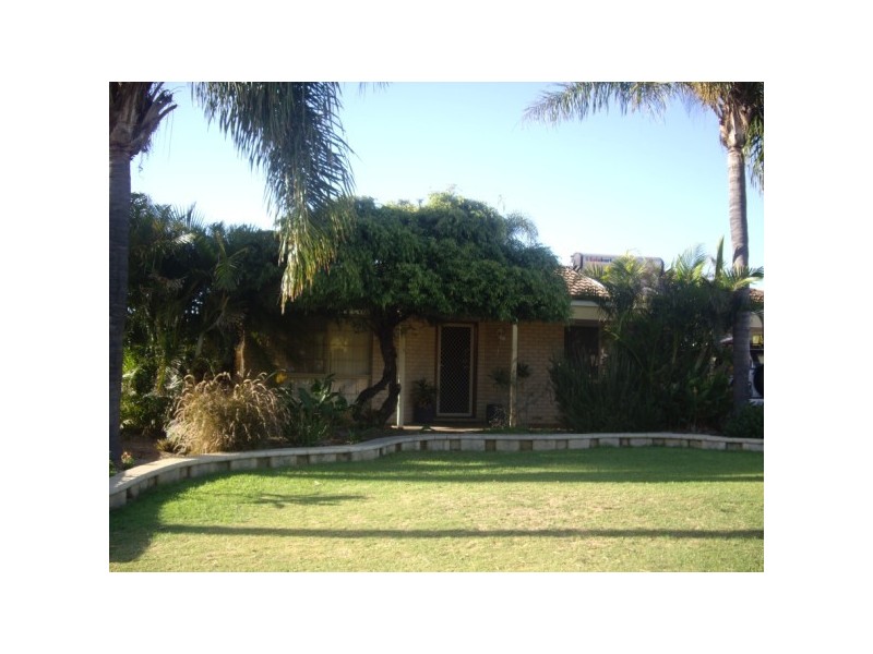 4 Stokes Court, SPALDING, Geraldton WA 6530