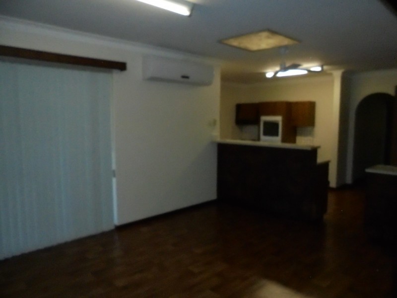 11 Thomas Avenue, Geraldton WA 6530