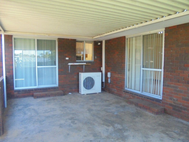 11 Thomas Avenue, Geraldton WA 6530