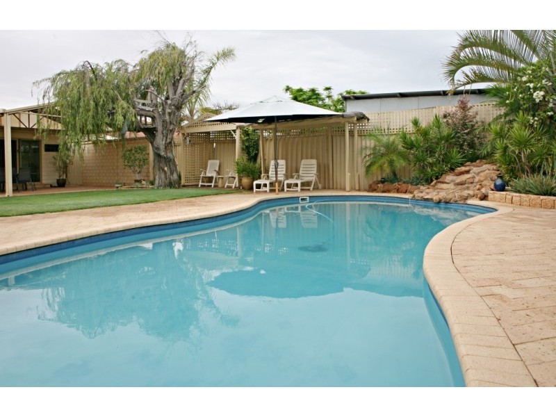 16 Askew Road, Geraldton WA 6530