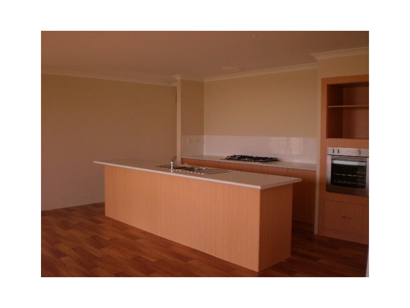 11 Bagley Crescent MOUNT TARCOOLA, Geraldton WA 6530