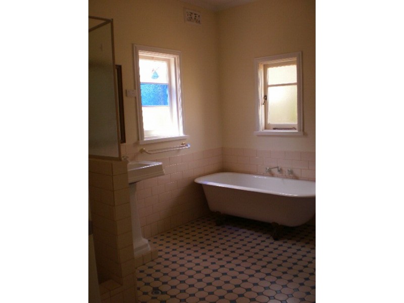 125  Fitzgerald Street, GERALDTON, Geraldton WA 6530