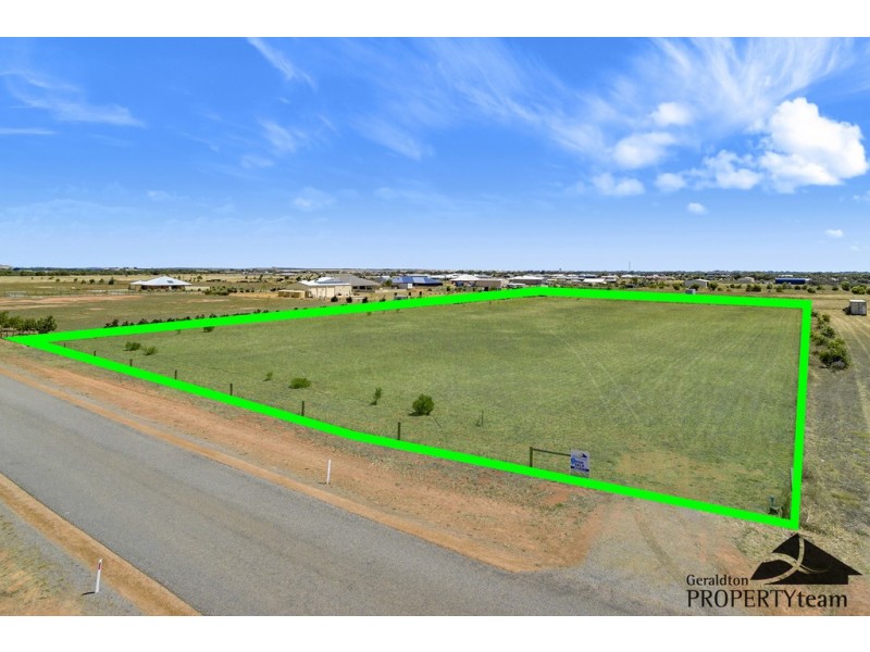 115 Eastlyn Drive, Deepdale WA 6532