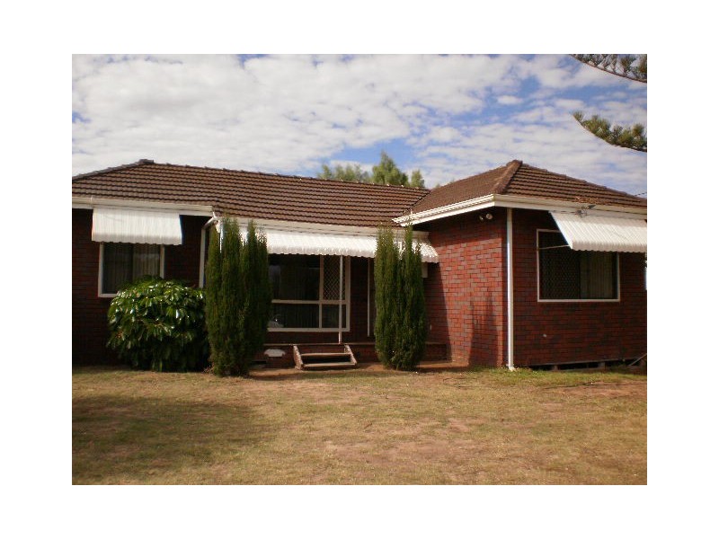 37  Crowther Street, BEACHLANDS, Geraldton WA 6530