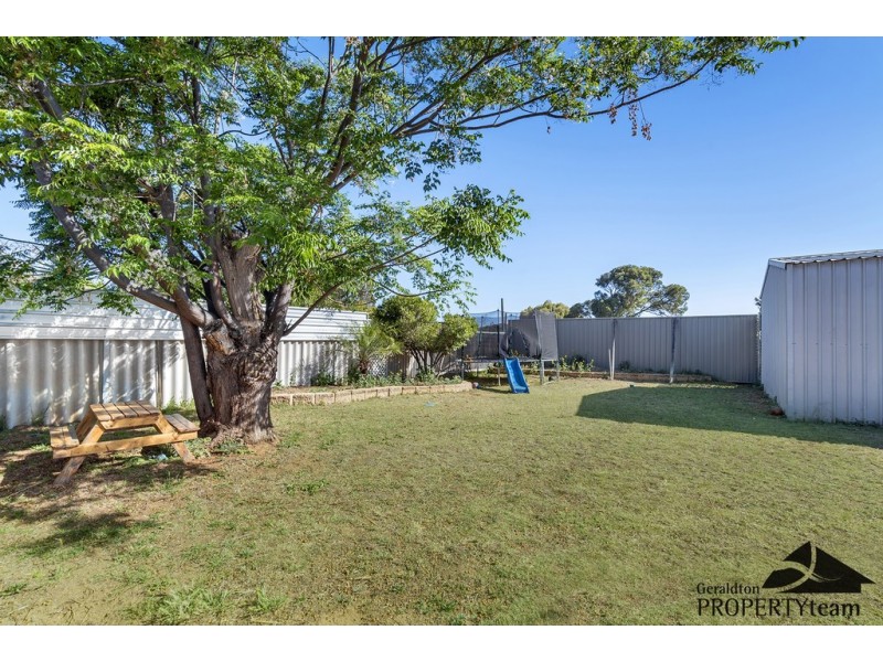 24 Woodman Street, Utakarra WA 6530