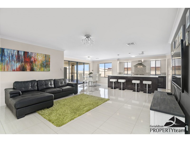 11 Pepper Gate, Waggrakine WA 6530