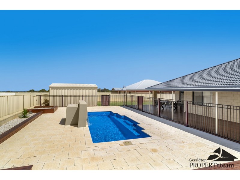 11 Pepper Gate, Waggrakine WA 6530