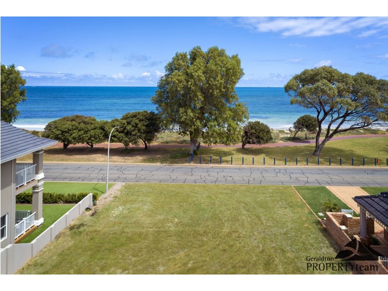 100 Kempton Street, Bluff Point WA 6530