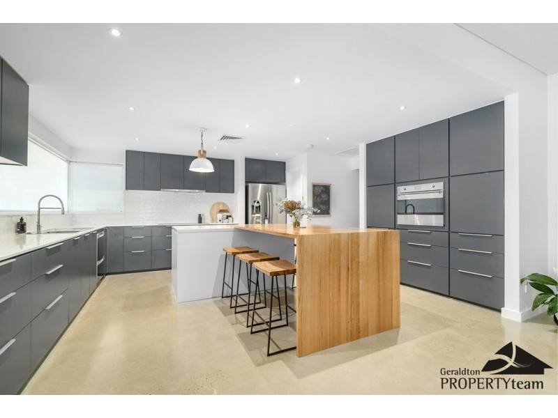 1 Harbour Ridge Drive, Wandina WA 6530