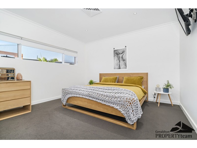 1 Harbour Ridge Drive, Wandina WA 6530