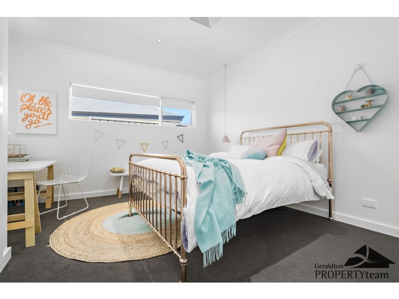 1 Harbour Ridge Drive, Wandina WA 6530