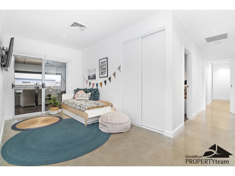 1 Harbour Ridge Drive, Wandina WA 6530