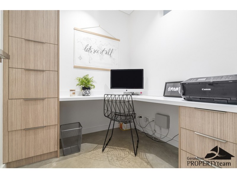 1 Harbour Ridge Drive, Wandina WA 6530