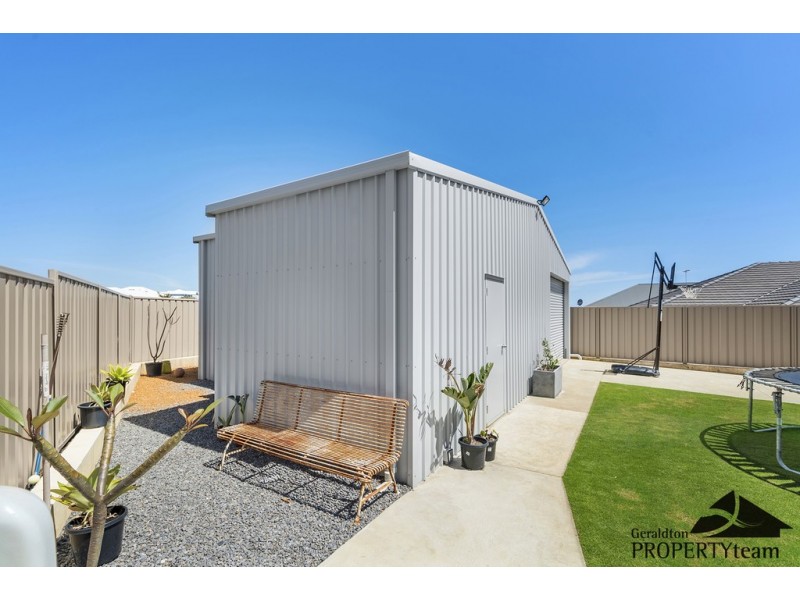 1 Harbour Ridge Drive, Wandina WA 6530