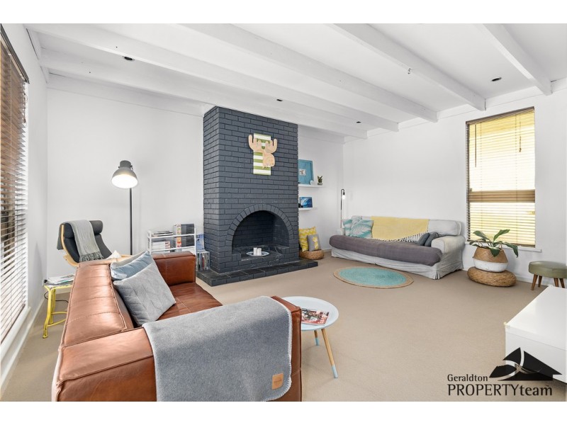 25 McAleer Drive, Mahomets Flats WA 6530