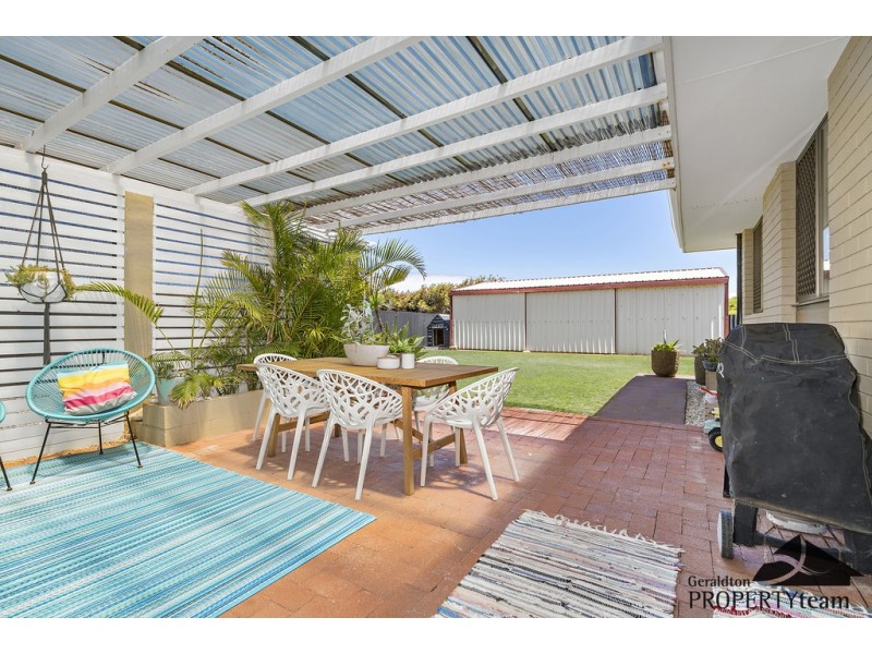 25 McAleer Drive, Mahomets Flats WA 6530