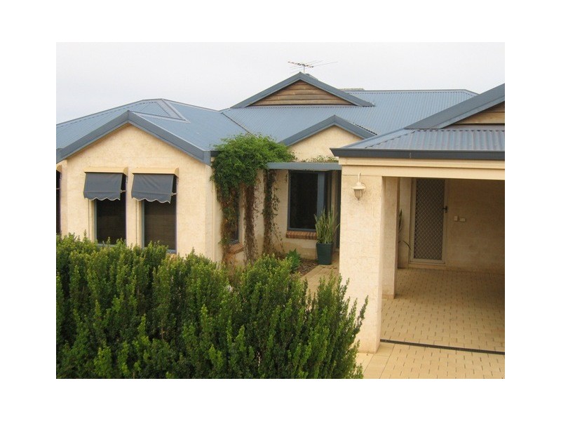 17  Quayside Vista, BAYSIDE, Geraldton WA 6530