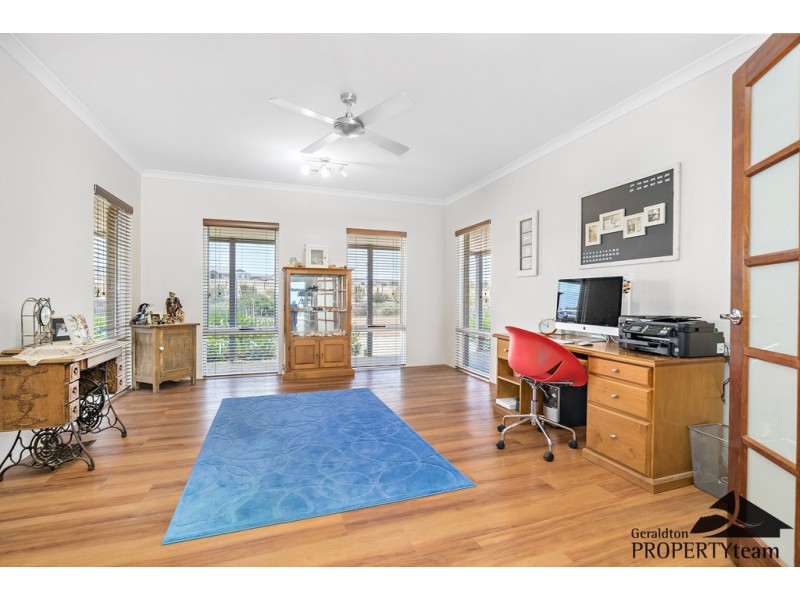 260 Eliza Shaw Drive, White Peak WA 6532