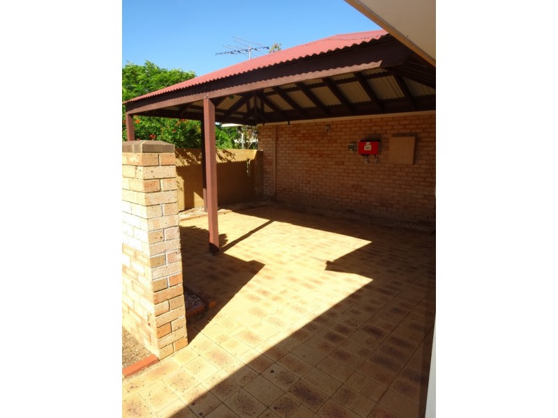 51 Pinyali Way, Waggrakine WA 6530
