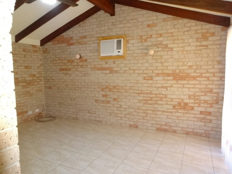 51 Pinyali Way, Waggrakine WA 6530