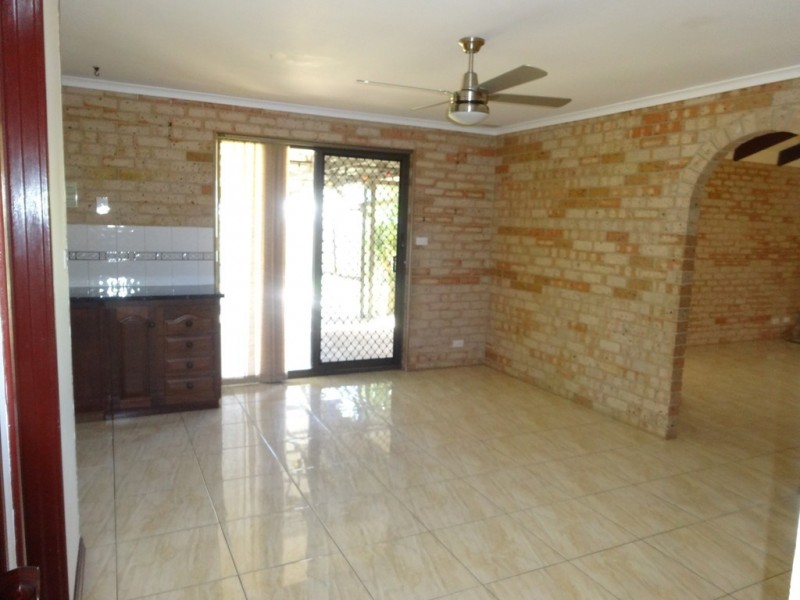 51 Pinyali Way, Waggrakine WA 6530