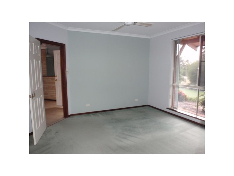 10 Mimosa Court, Strathalbyn WA 6530