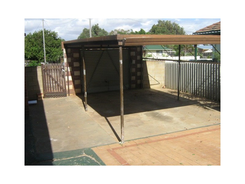 32 Rifle Range Road, Rangeway WA 6530