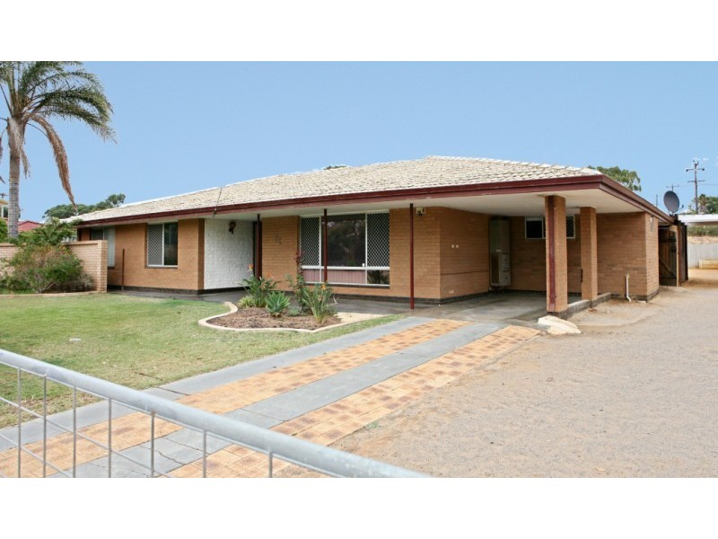 51 Railway Street, Bluff Point WA 6530