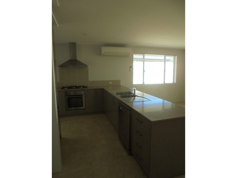 20 Lugger Outlook, Glenfield WA 6532