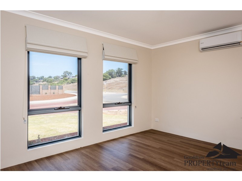 1 Reef Boulevard, Drummond Cove WA 6532